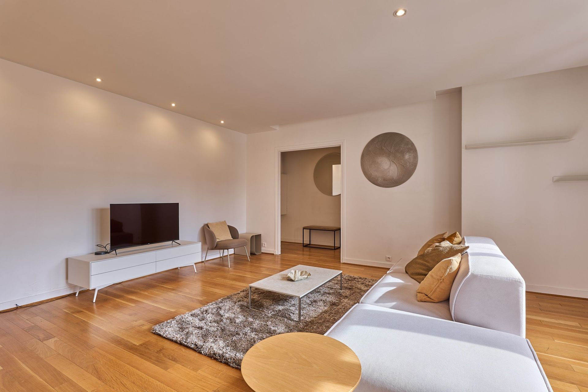 luxury apartment 4 Rooms for sale on PARIS (75016)