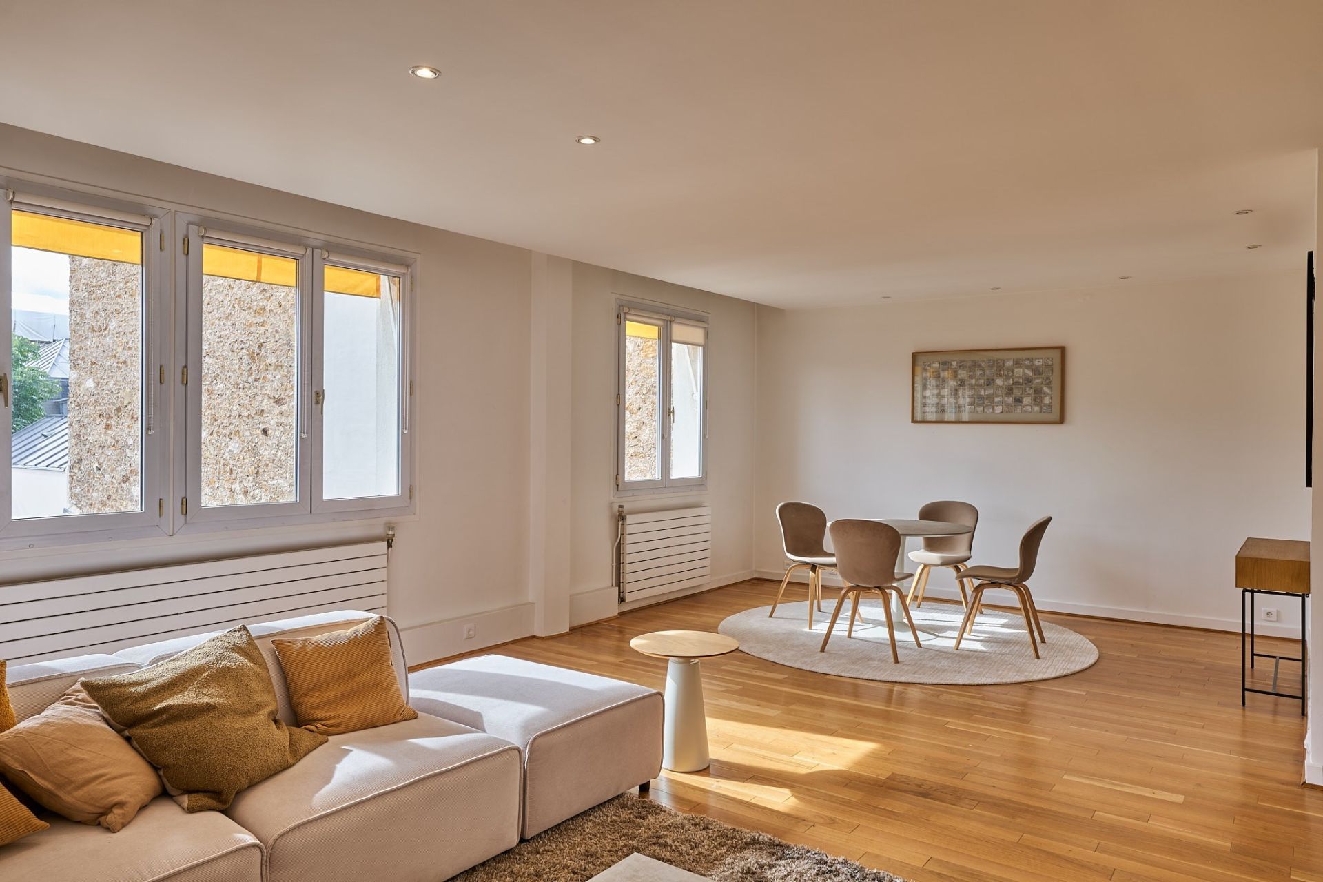 luxury apartment 4 Rooms for sale on PARIS (75016)
