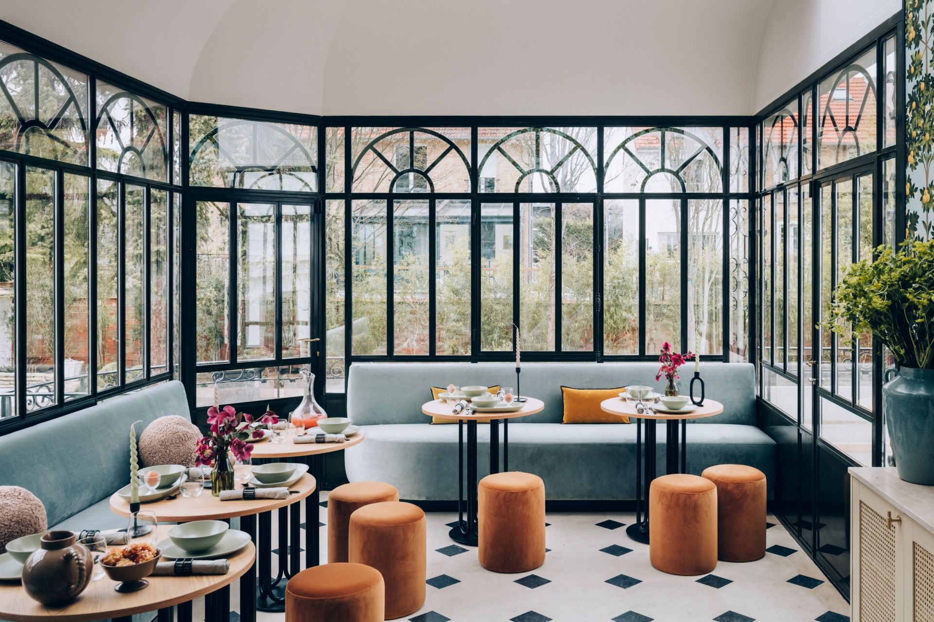 luxury house 12 Rooms for sale on LA VARENNE ST HILAIRE (94210)