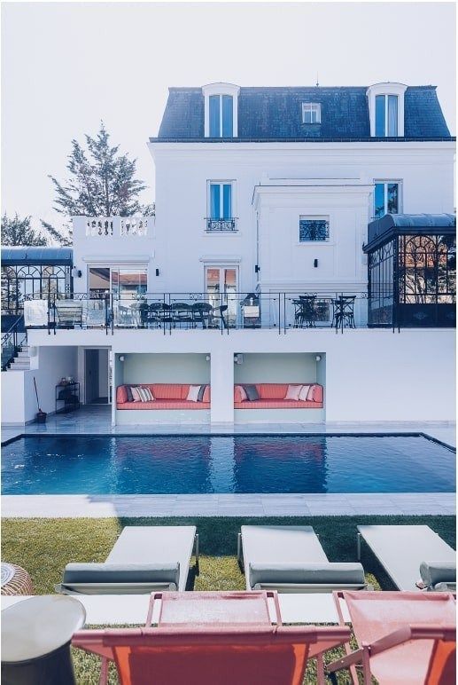 luxury house 12 Rooms for sale on LA VARENNE ST HILAIRE (94210)