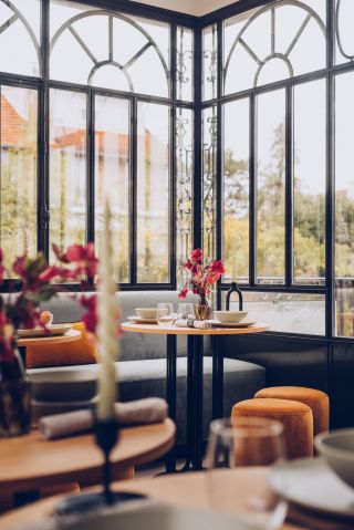 luxury house 12 Rooms for sale on LA VARENNE ST HILAIRE (94210)