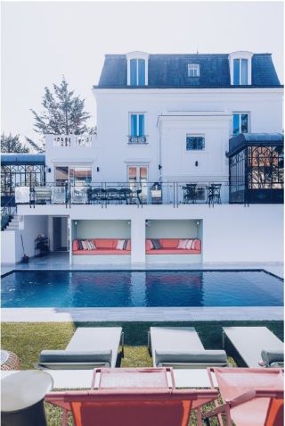 luxury house 12 Rooms for sale on LA VARENNE ST HILAIRE (94210)