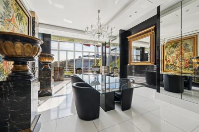 luxury apartment 6 Rooms for sale on PARIS (75016) Sale Luxury apartment Paris 16 6 Rooms 292 m²