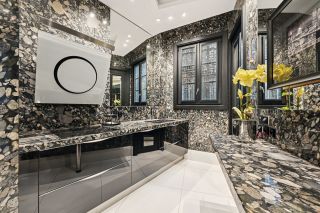 luxury apartment 6 Rooms for sale on PARIS (75016)