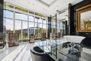 luxury apartment 6 Rooms for sale on PARIS (75016)