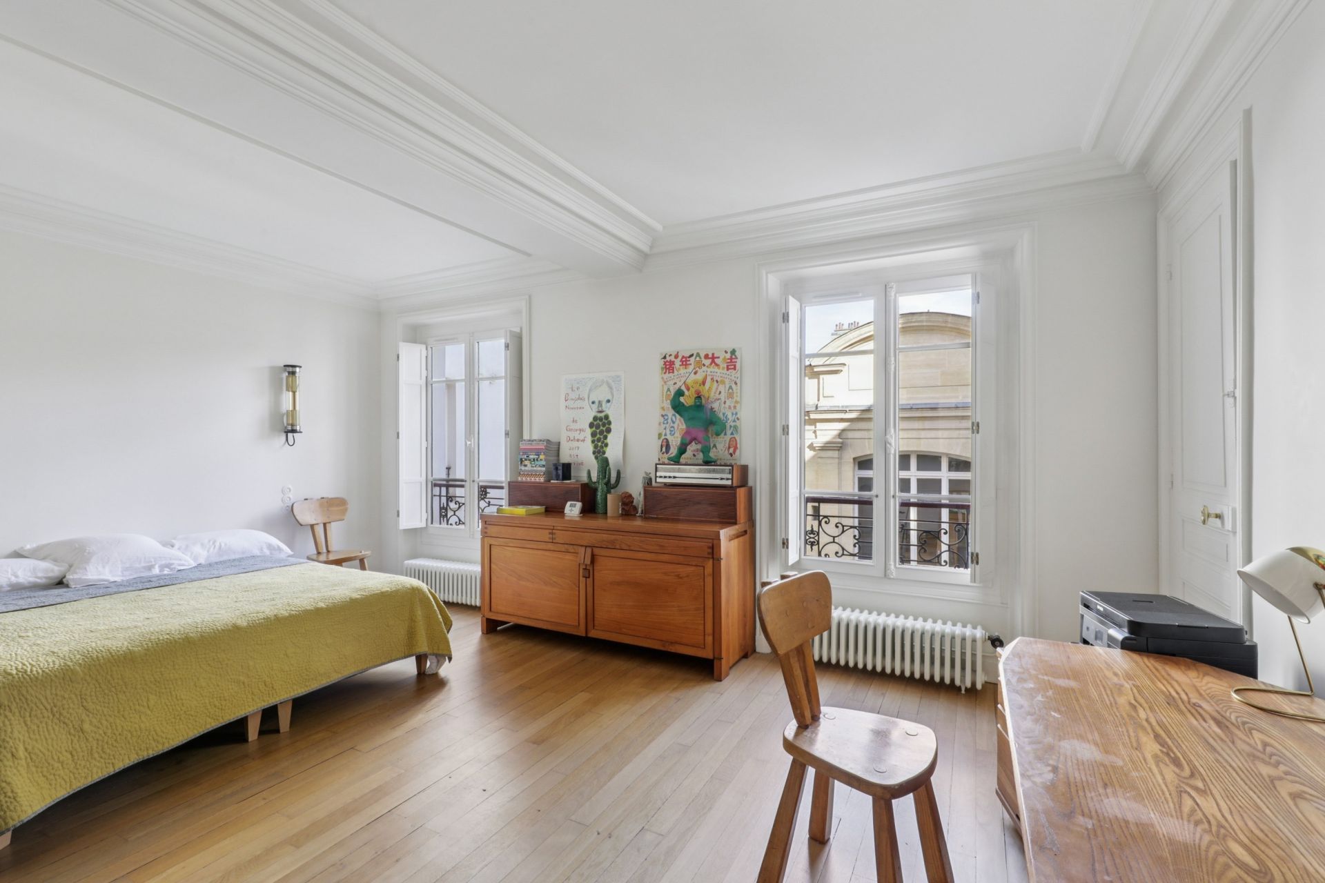 luxury apartment 5 Rooms for sale on PARIS (75010)