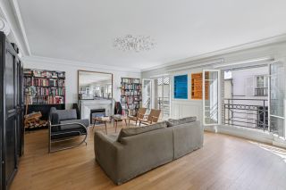 luxury apartment 5 Rooms for sale on PARIS (75010)
