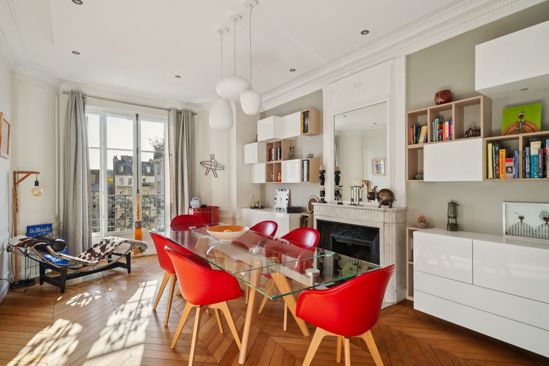 luxury apartment 5 Rooms for sale on PARIS (75017)