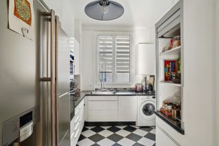 luxury apartment 5 Rooms for sale on PARIS (75017)