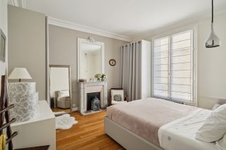 luxury apartment 5 Rooms for sale on PARIS (75017)